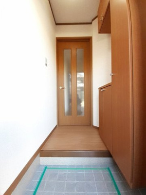 【玄関】 | サントル吉藤Ａ