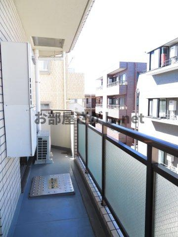 新潮通り一番館のバルコニー|広々としたバルコニーです