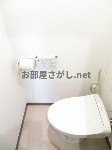 新潮通り一番館のトイレ|落ち着いたトイレです
