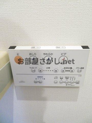 新潮通り一番館の居間・リビング|使いやすい居間です