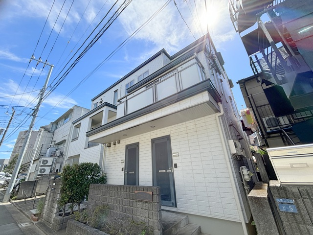 フローラ・アイの外観|地震に強い旭化成ヘーベルメゾン！