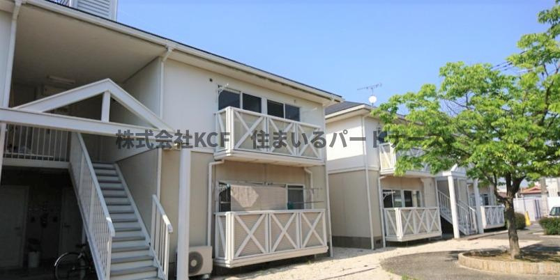 フレグランス南町　F棟のエントランス