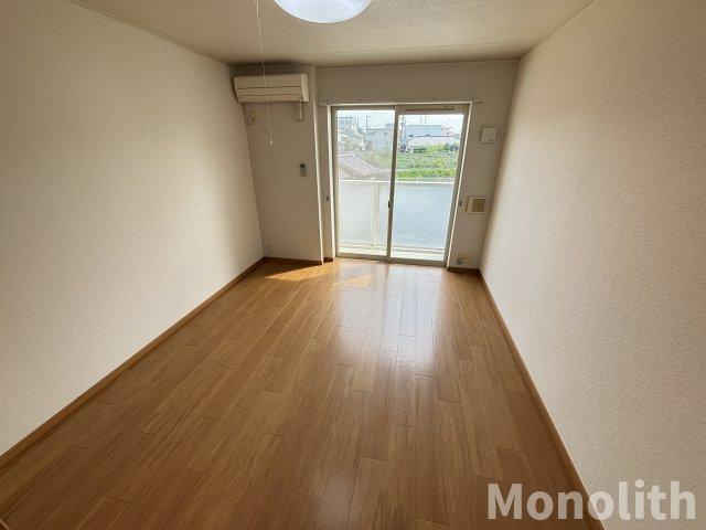 K.ORIGIN和泉府中の居間・リビング