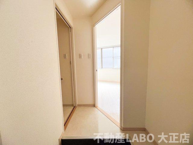 藤田ビルの玄関