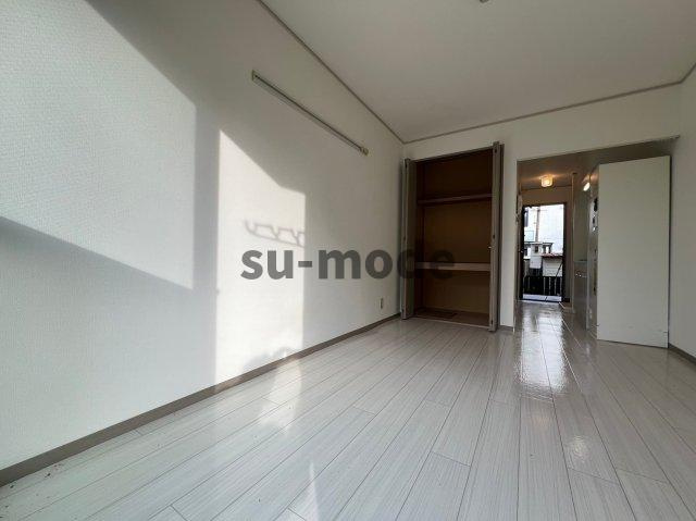 ハイツオリオンの居間・リビング