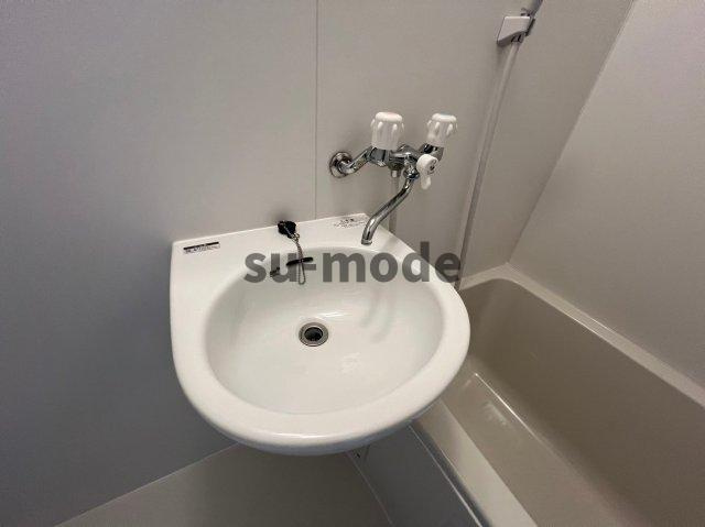 ハイツオリオンの洗面所