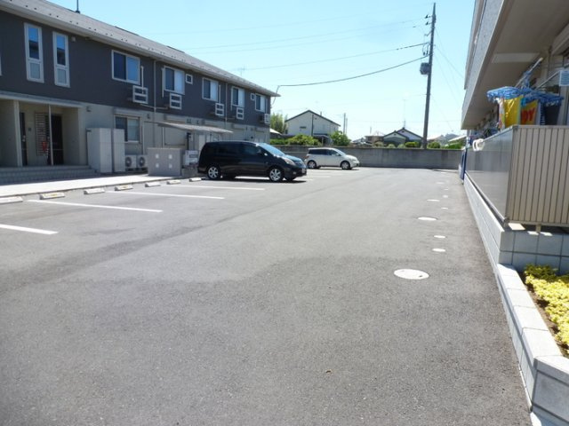 バンブーハイムの駐車場