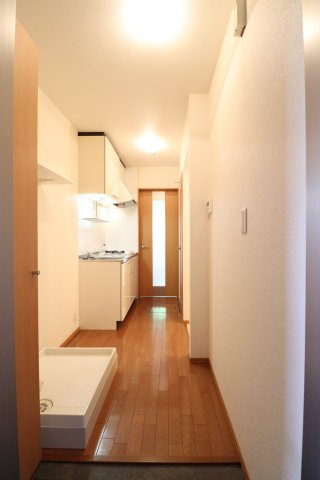 レッドコートのキッチン|きれいなキッチンです
