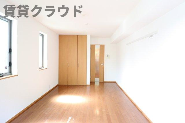 レッドコートの居間・リビング|使いやすいリビングです