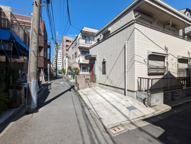江東区南砂４丁目の戸建の前面道路含む現地写真