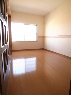 【子供部屋】 | 宇津木アパート | オシャレな内装が気持ちいい。