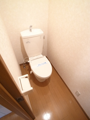 【トイレ】 | 宇津木アパート | キレイにキレイに。