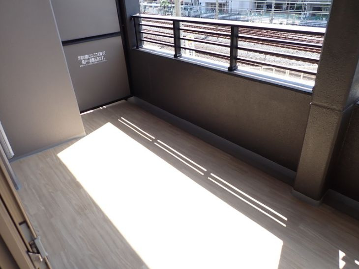 レーベン川口並木VERTEAのバルコニー