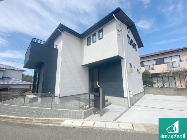 三木市自由が丘本町　新築一戸建て