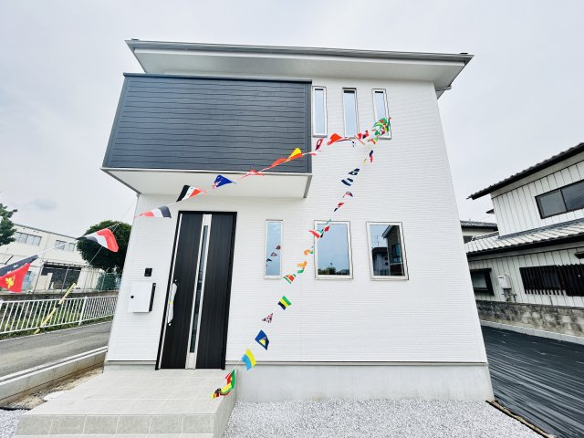 新築　高崎市八幡町7期　１号棟の外観|現地写真　2025年5月完成しました！ご内覧等、お気軽にお問合せください♪　							
