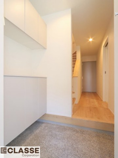 【その他】 | 宇治市小倉町南浦　新築戸建 | テーブル
POL 2way dining table 1450 mat black
オーク マーブル

finc chair
OA(アーム ナチュラル)グレー/OA(アーム ナチュラル)ブラック