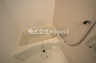 【浴室】 | レジュールアッシュ谷町四丁目グランクラス | 日々の暮らしに欠かせないお風呂です