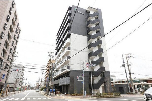 アドバンス江坂東デパール