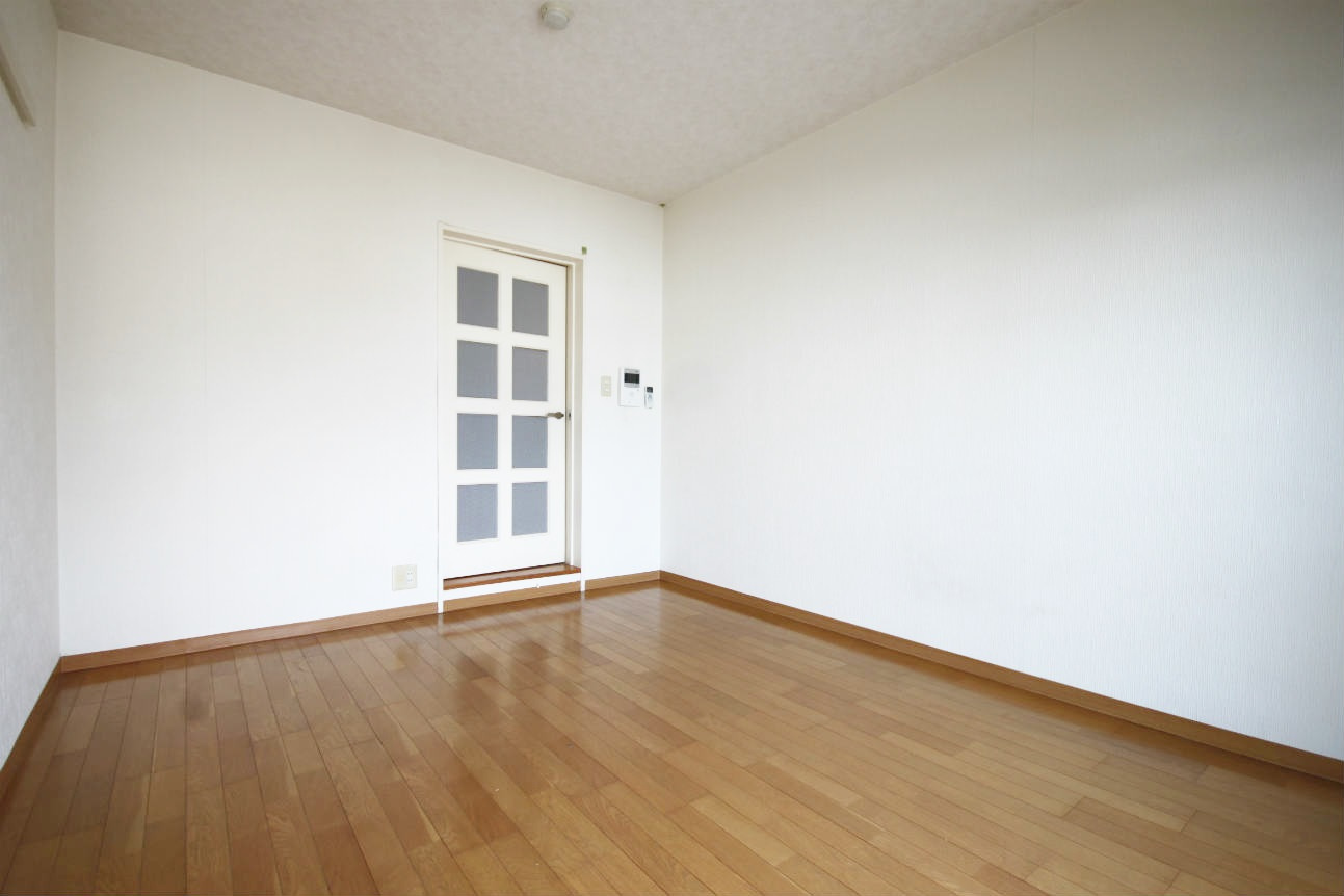 アッシュ宝塚の居間・リビング|ゆったり過ごせる居間です