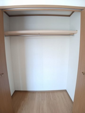 パレス　ニュールミネ　Ｃの収納|こまごまとしたものを収納できそうですね
