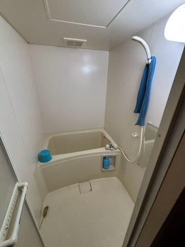 千葉県成田市1棟アパートの浴室
