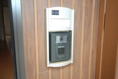 【セキュリティ】 | プラッツ渡里Ｂ | プラッツ渡里B棟101号室　2016/6/21撮影