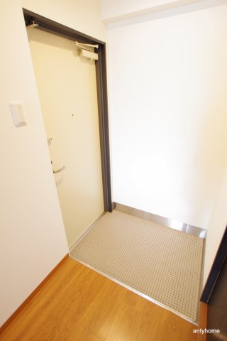 SSK　NORTH　OSAKA　仲介手数料無料の玄関