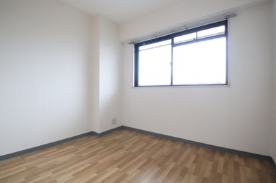 【洋室】 | 川辺マンション