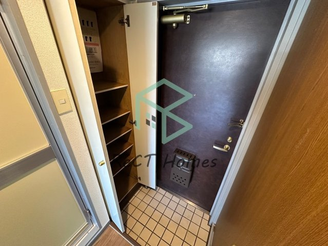 ベルトピア手柄Ⅴの玄関