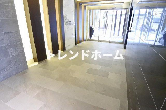 プレサンス梅田東クォーレのエントランス|選べる家電プランあり！！