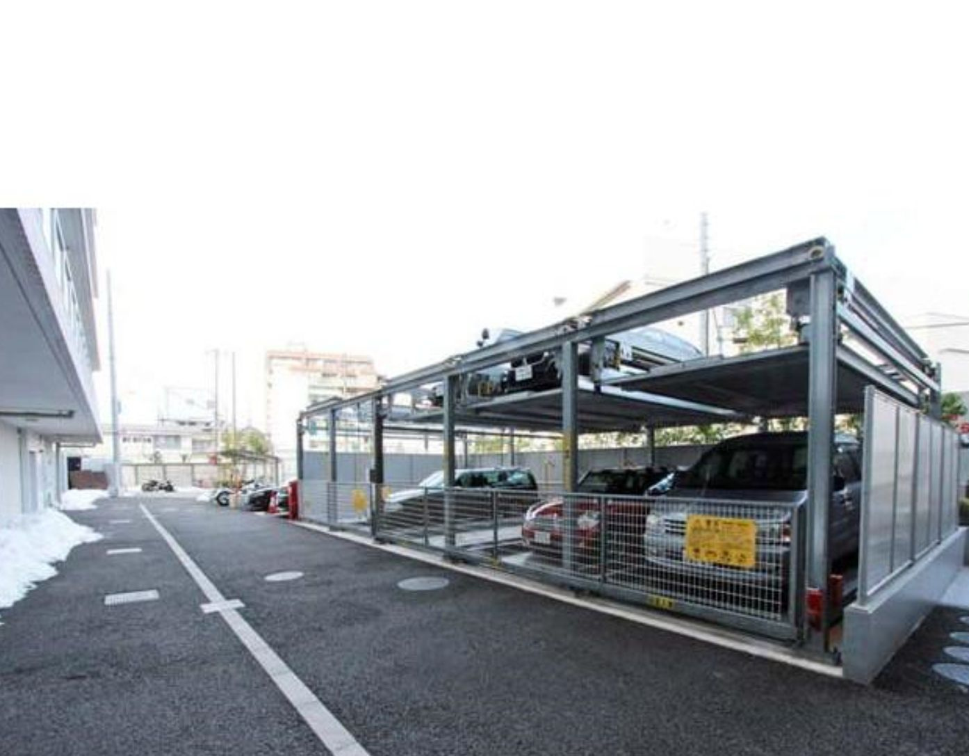 グランハイツ高田馬場の駐車場|敷地内駐車場有☆