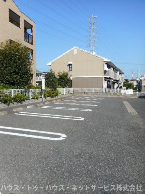グラン　エリアールの駐車場