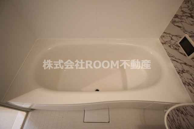 ラ・ヴェスタⅡの浴室|コンパクトで使いやすいお風呂です