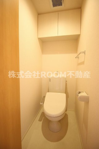 ラ・ヴェスタⅡのトイレ|ゆったりとした空間のトイレです