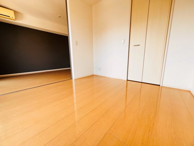 エマーブルⅠの洋室