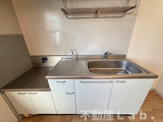 フォーレス華　B棟のキッチン