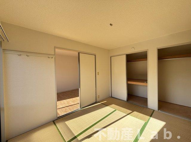 フォーレス華　B棟の和室