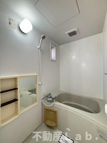 フォーレス華　B棟の浴室