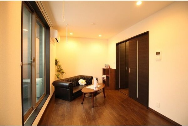 メゾン・ド・ソレイユ黄金の内装