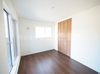 【洋室】 | 現地写真（１号地２階洋室）