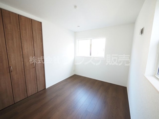 【洋室】 | 現地写真（１号地２階洋室）