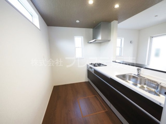 【キッチン】 | 現地写真（１号地キッチン）人気の対面キッチン♪