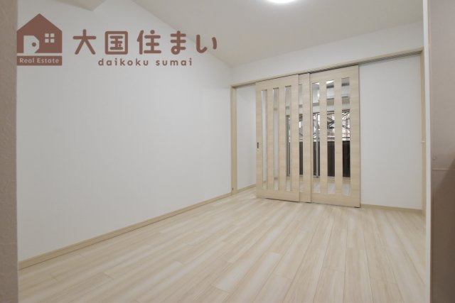 【洋室】 | グランカーサ難波元町