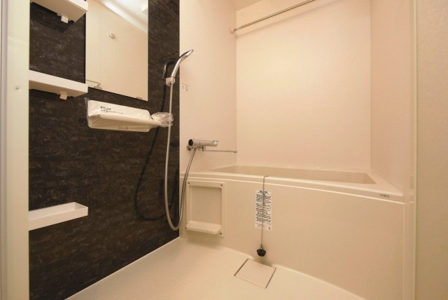 セレニテ難波ミラク参番館の浴室