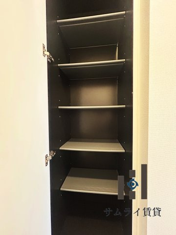 ＣＯＺＹ菊井の玄関