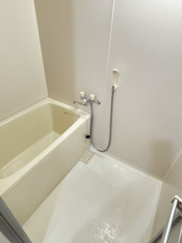 クレイドールAの浴室