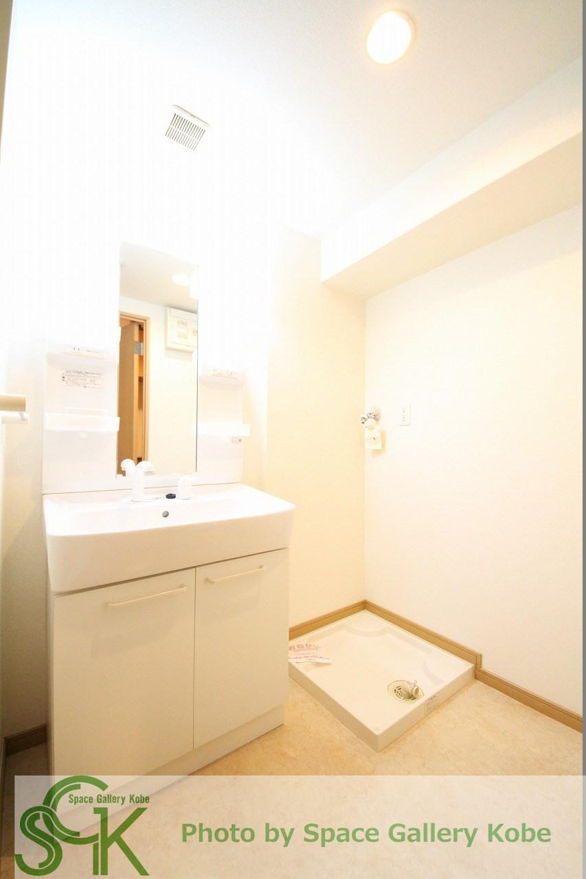 パストラルメゾン・グランの洗面所|※お部屋により仕様が異なる場合があります。