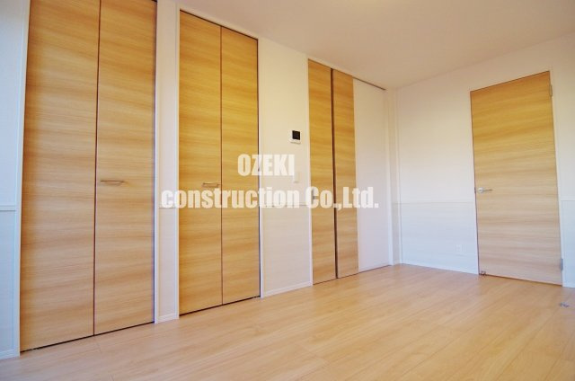 Tスクエア越ヶ谷の居間・リビング