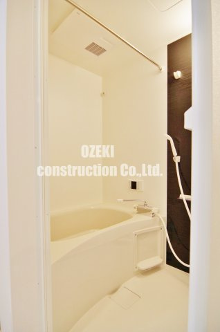 Tスクエア越ヶ谷の浴室