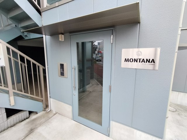 モンターナ岩槻東町のエントランス|エントランスです